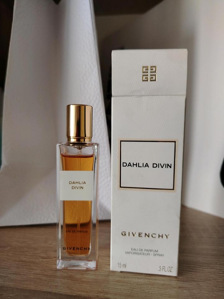 Givenchy Dahlia Divin