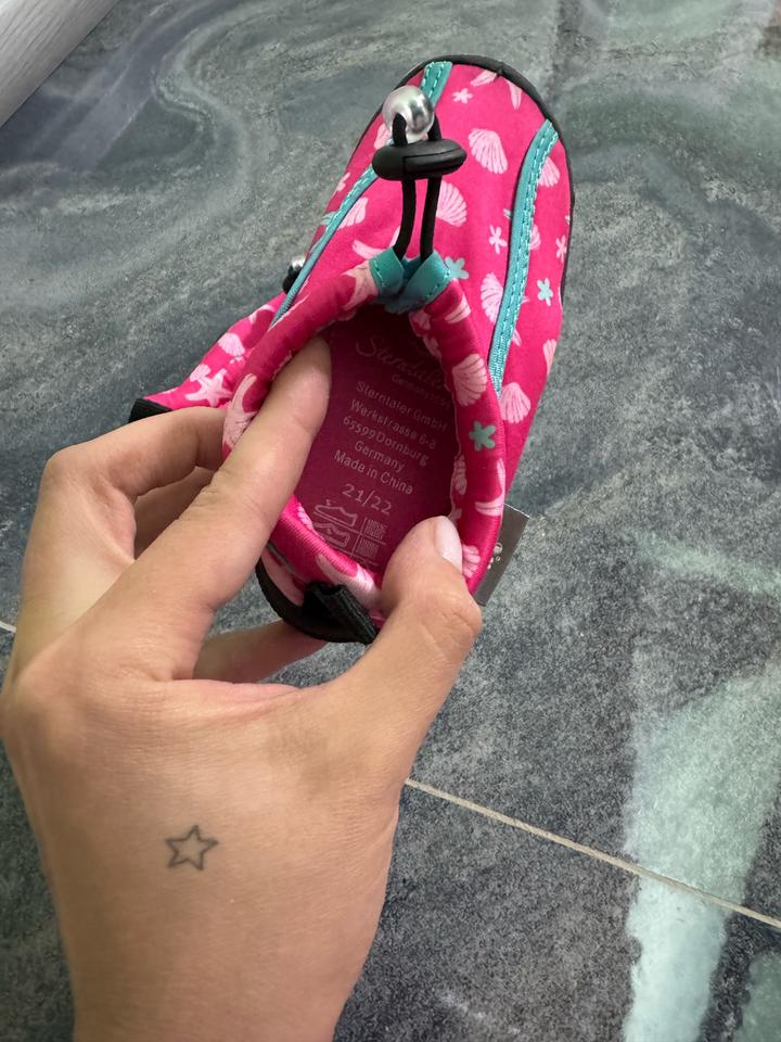 Обувь для пляжа