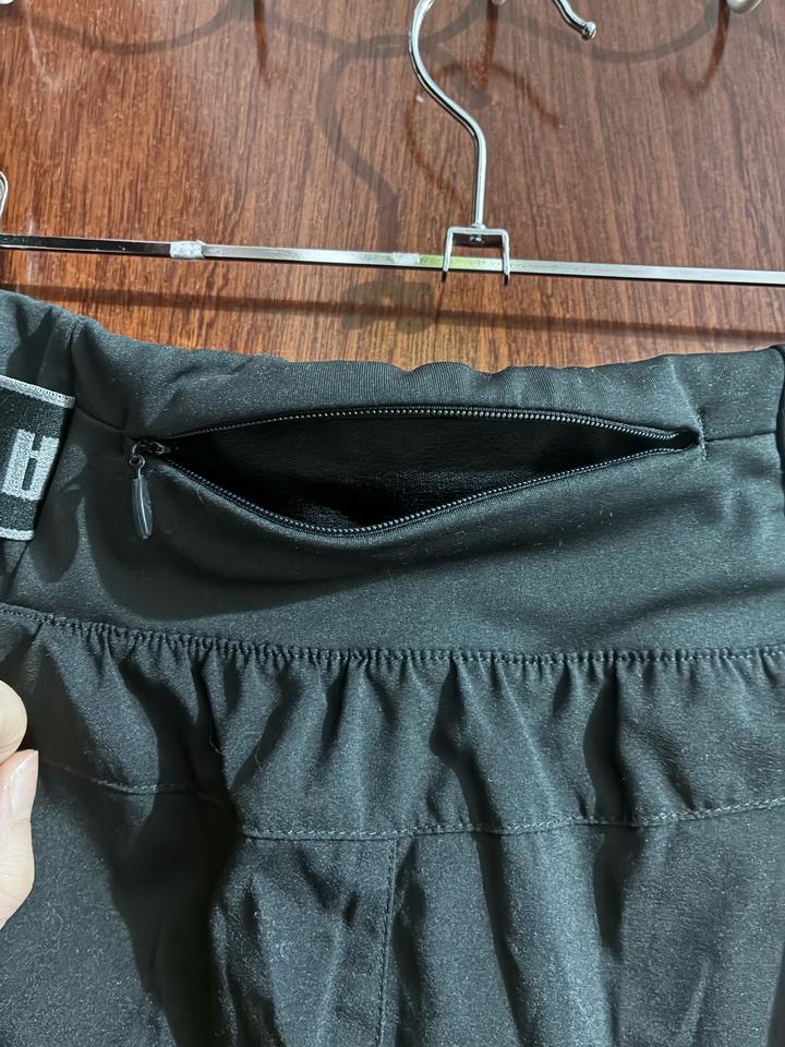 Спортивные шорты PUMA