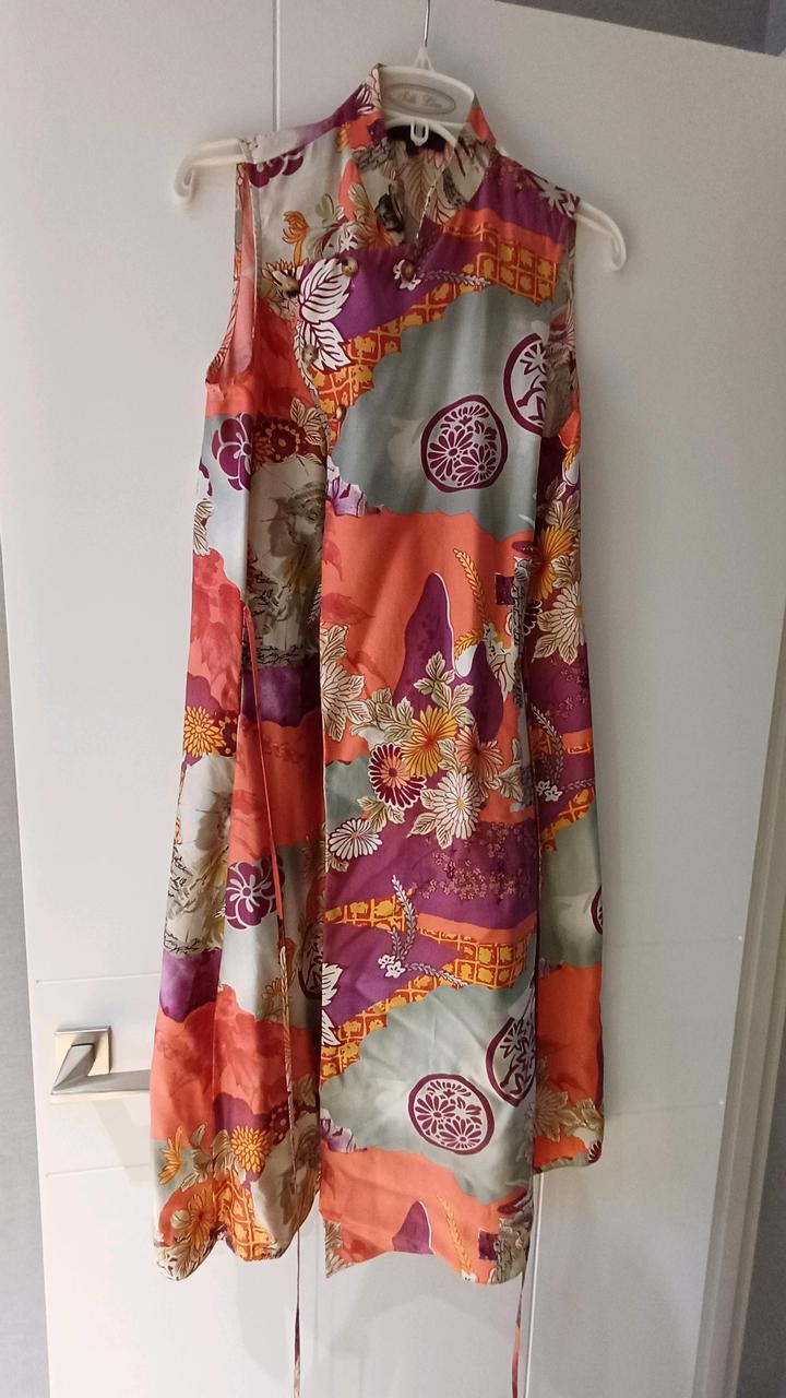 Продам платье Kenzo