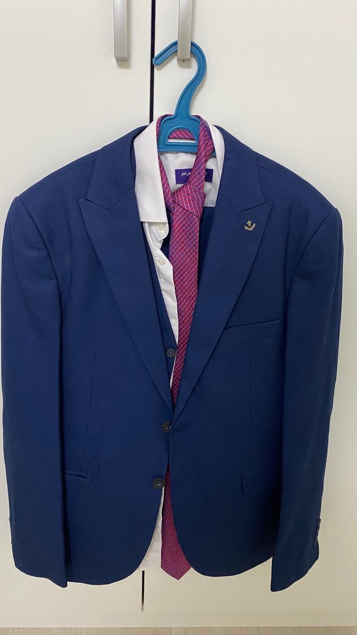 Костюм тройка