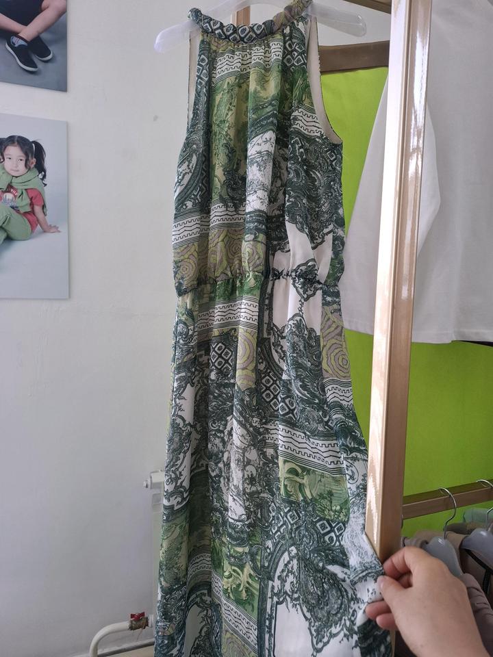 Продам платье