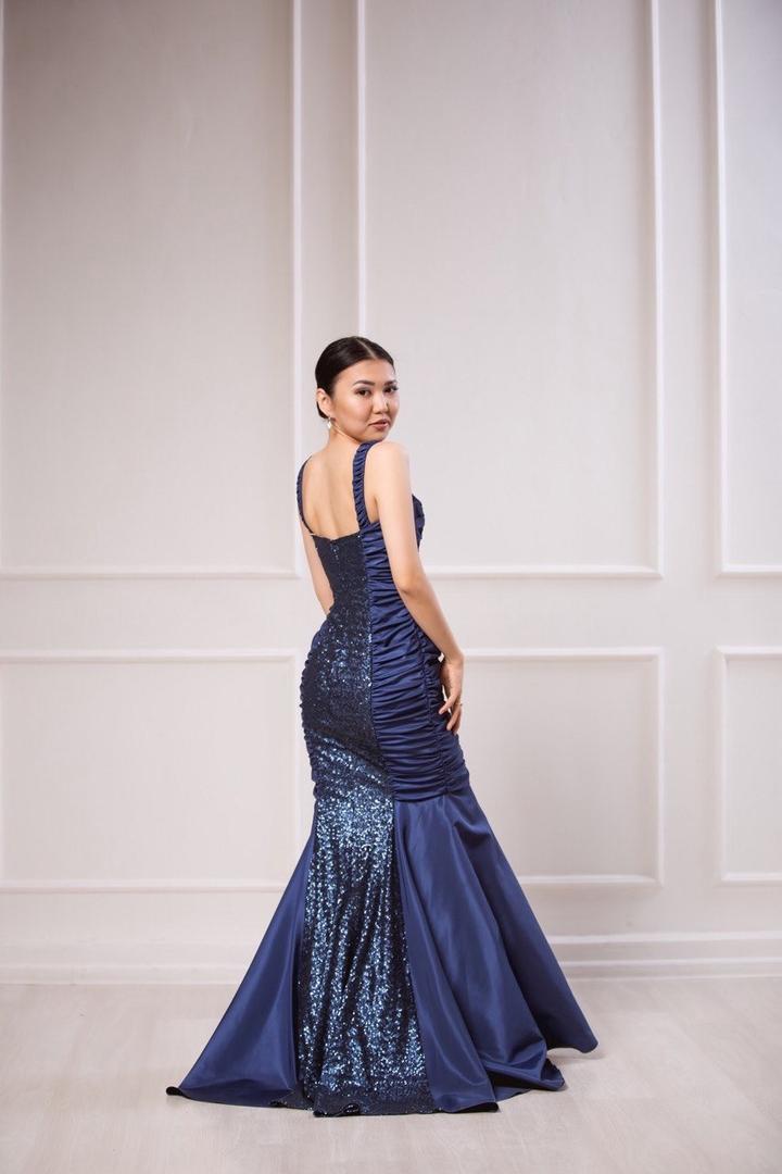 Вечерние платье