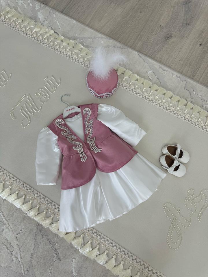 Платье+ жилетка+такия