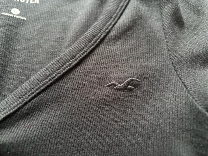 Топ Hollister