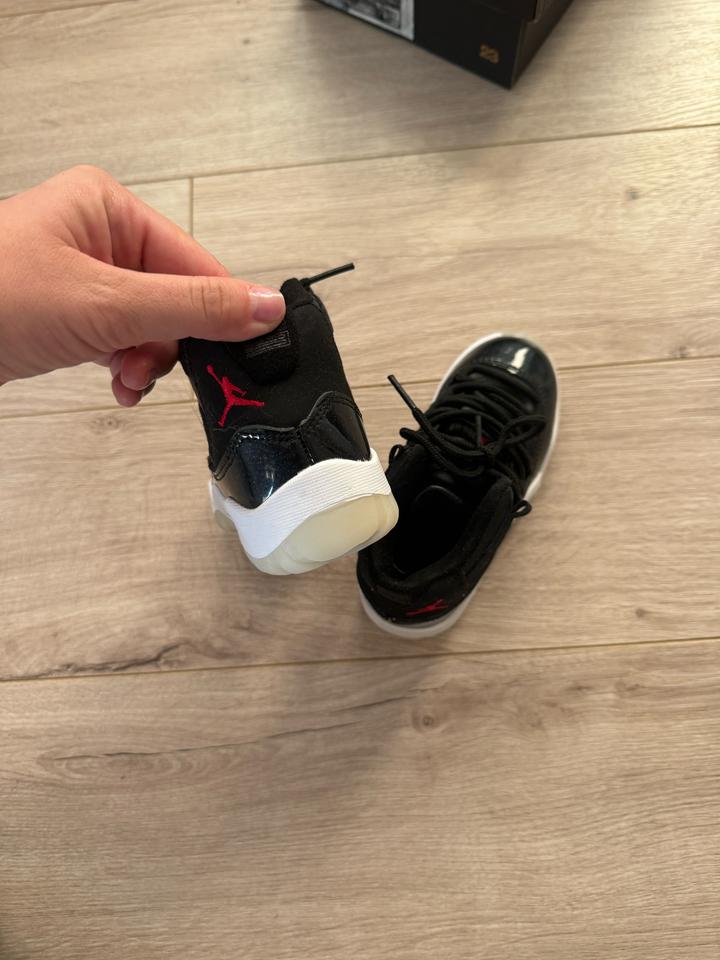 Детские кроссовки Air Jordan 11 Low