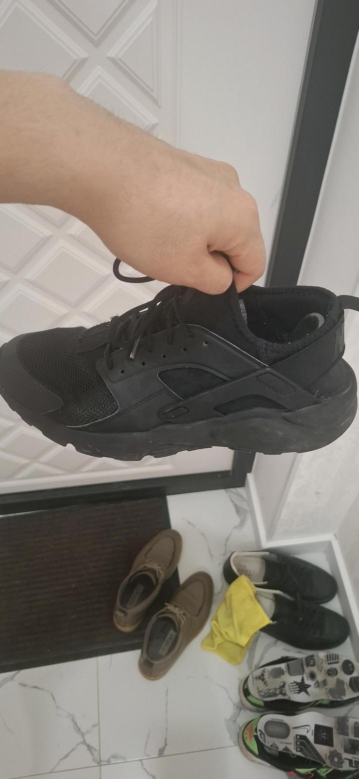 Кроссовки Nike