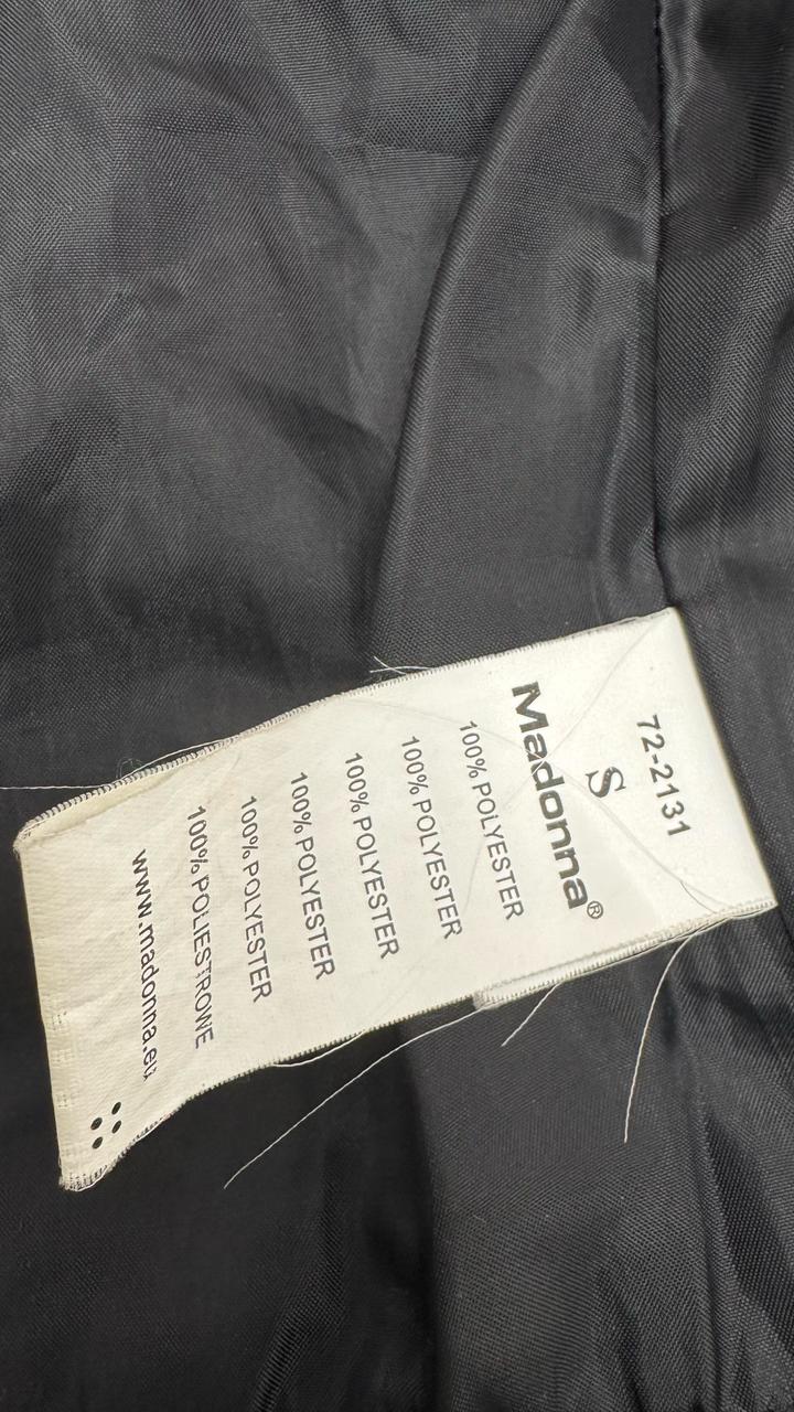 Безрукавка жилет.