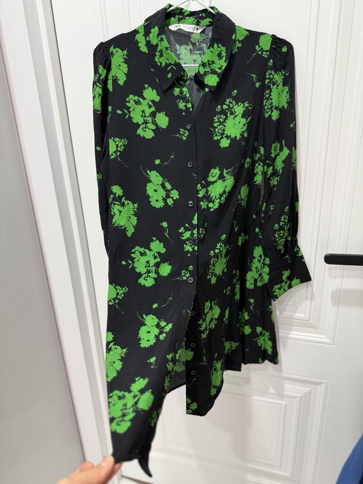 Черное платье-рубашка от Zara