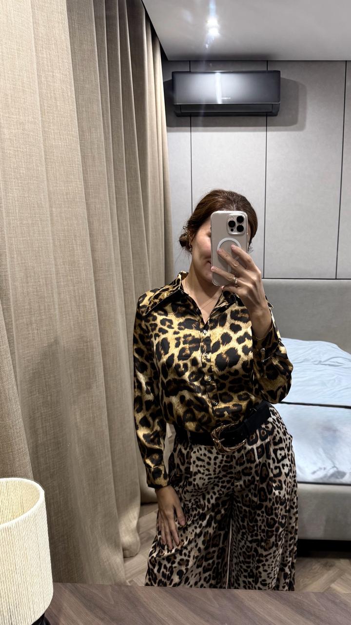 Леопардовая рубашка