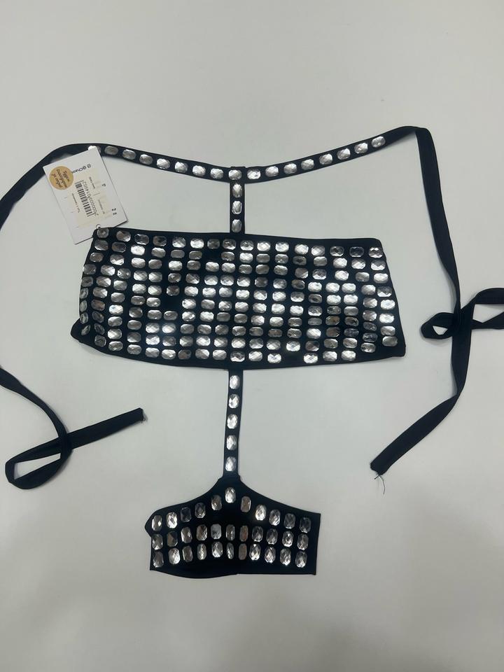 Π’ΠΎΠΏ Ρ ΠΊΠ°ΠΌΠ½ΡΠΌΠΈ