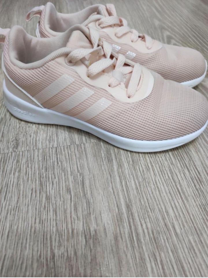 Детские кроссовки adidas