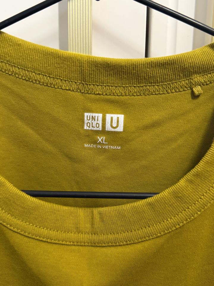 Футболка uniqlo