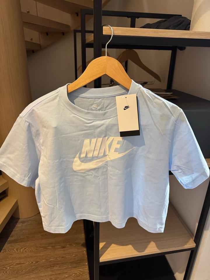 Футболка Nike