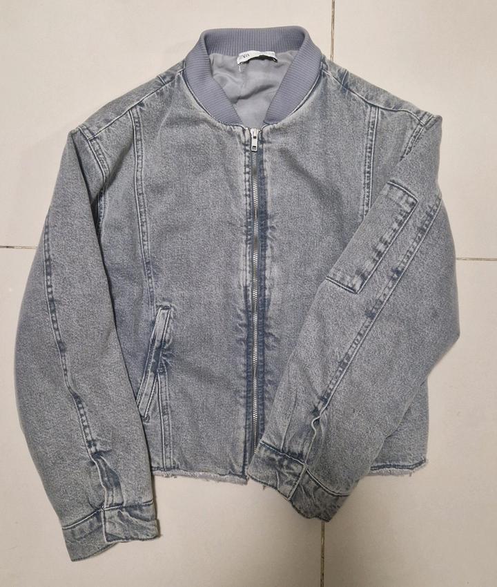Куртка / бомбер Zara