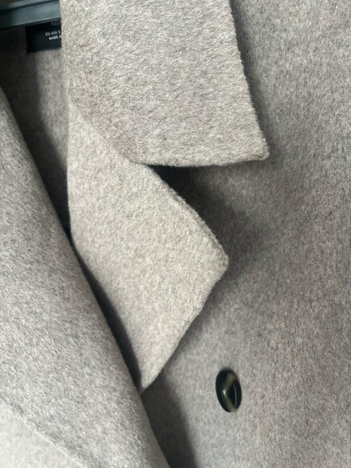 Пальто “Mango”