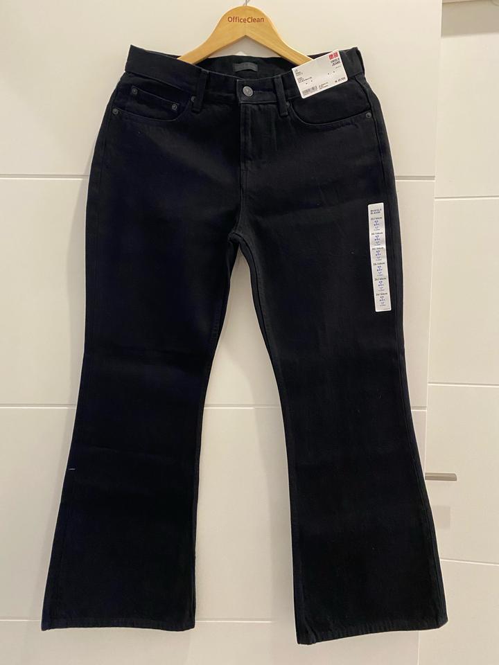 Джинсы клеш Uniqlo