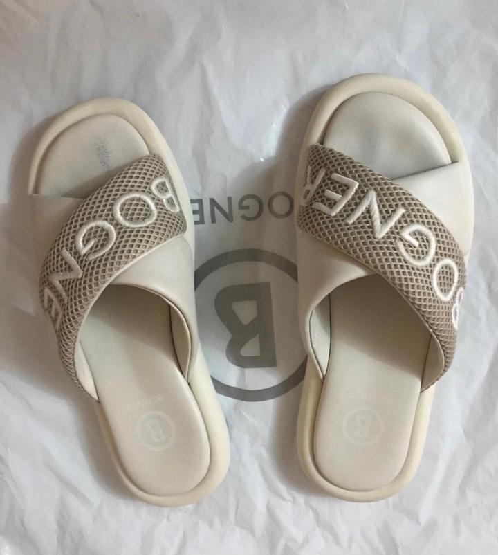 Шлёпанцы Bogner