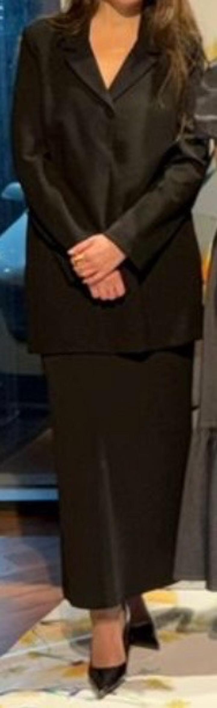 Костюм