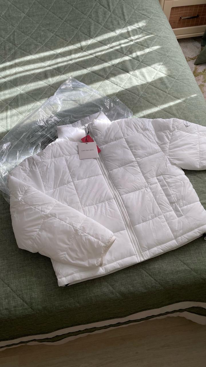 Женская куртка Calvin Klein Jeans