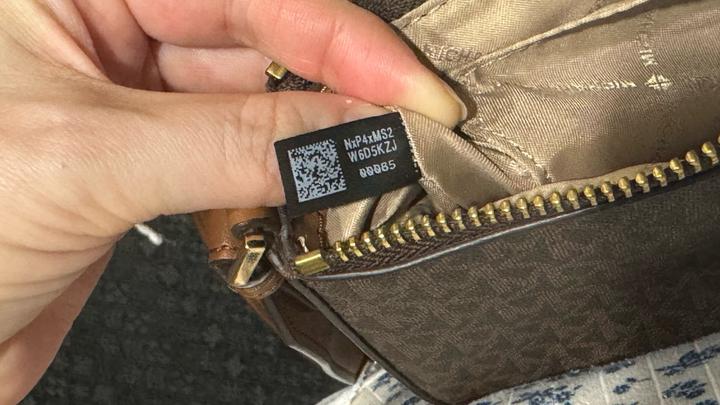 Сумка от Michael Kors