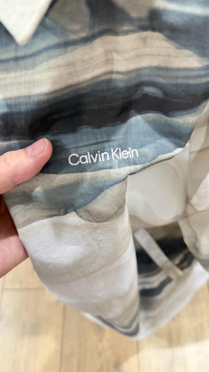 Легкая мужская ветровка Calvin Klein
