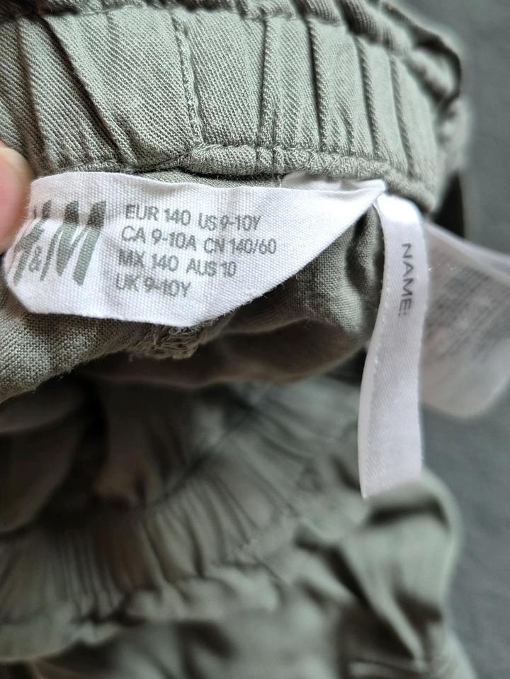 Легкие брюки h&m Размер 140
