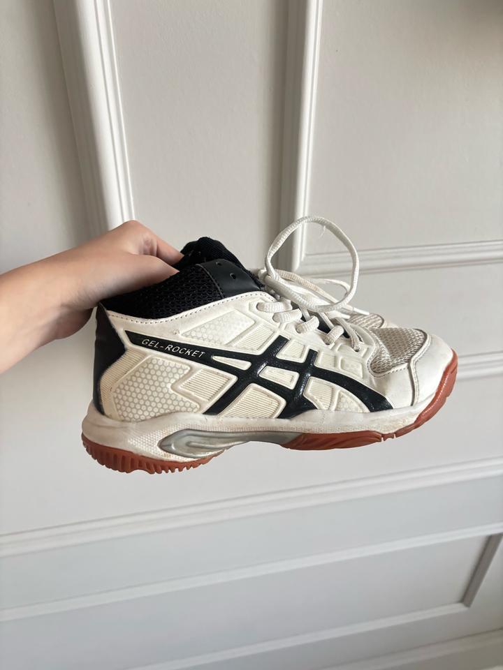 Asics волейбольные кроссовки 36 размер
