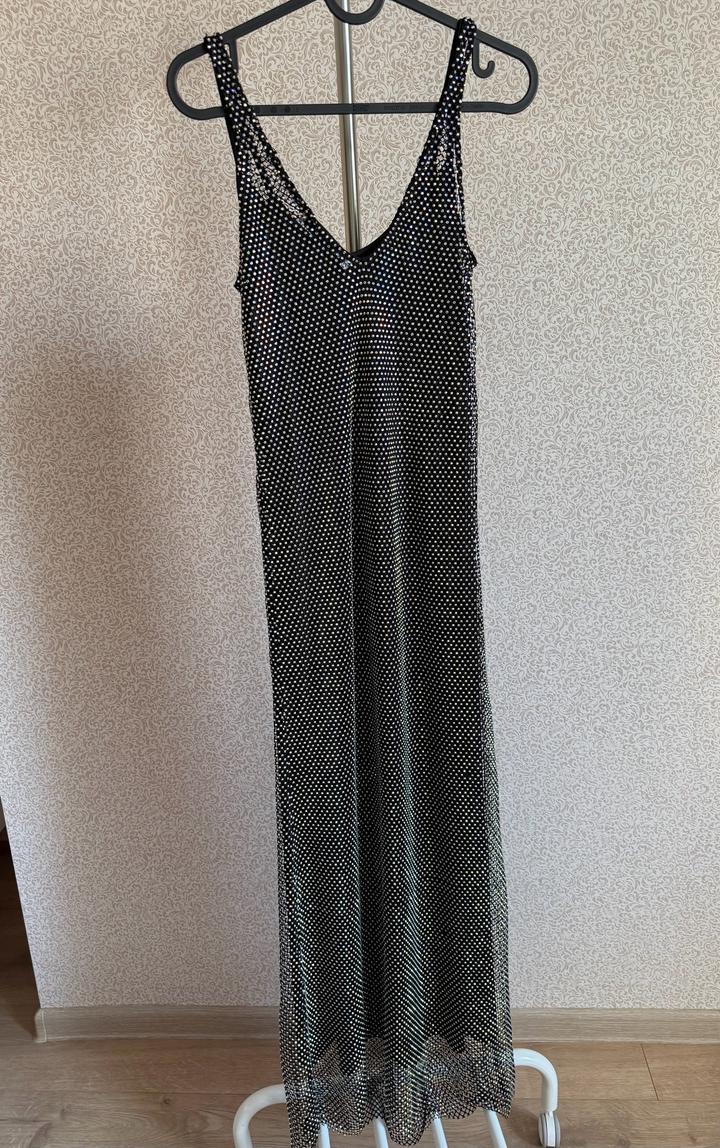 Платье Zara в стразах