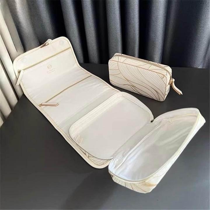 Косметичка от Estée Lauder