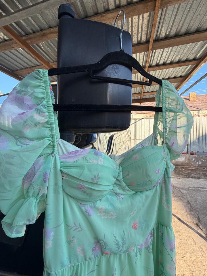 Продам платье