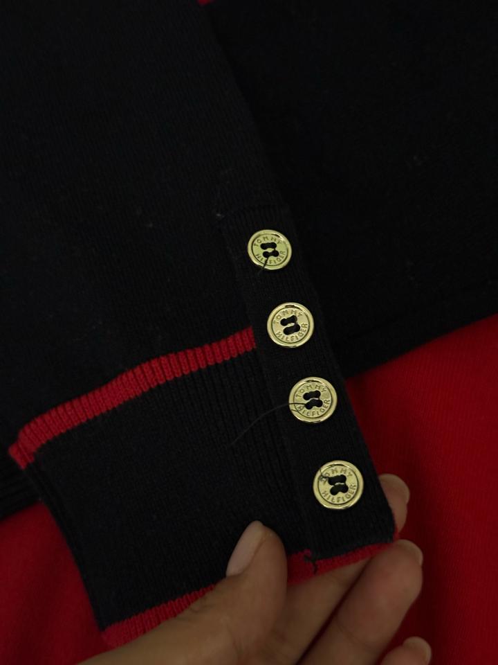 Темно-синий свитер Tommy Hilfiger