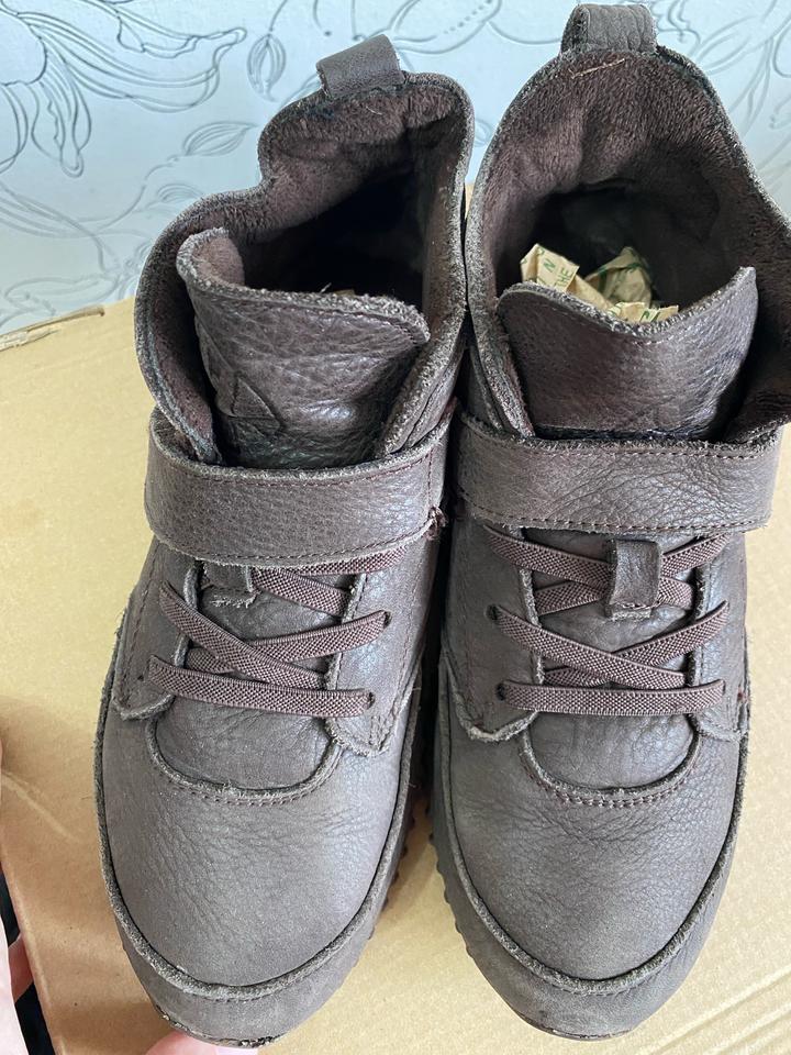 Ботинки , в хорошем состоянии.