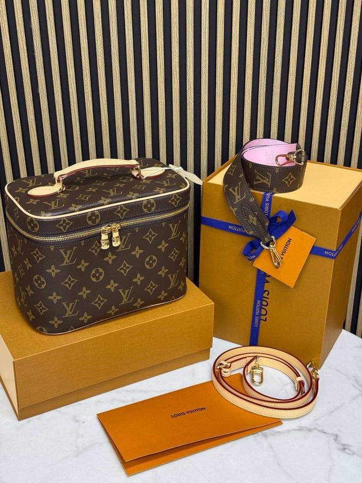 Louis Vuitton натуральная КАНВА кожа косметичка!😍😍🧡