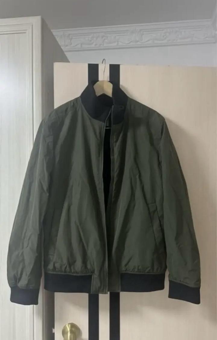 Продам бомбер унисекс