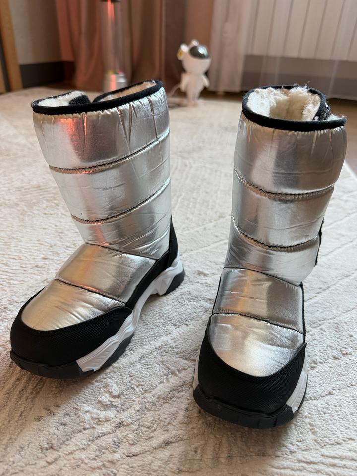 Продам обувь