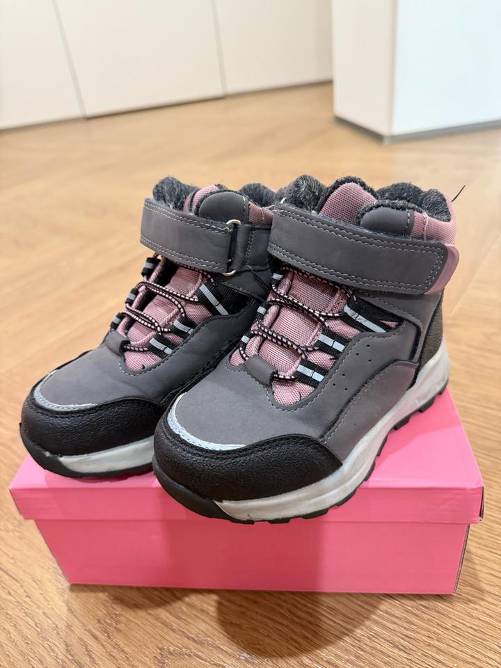 Осенние ботинки на девочку