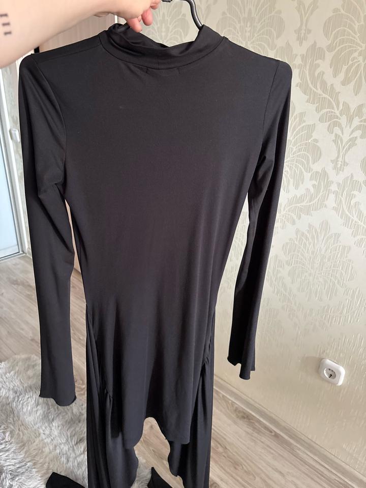 Платье с весячками