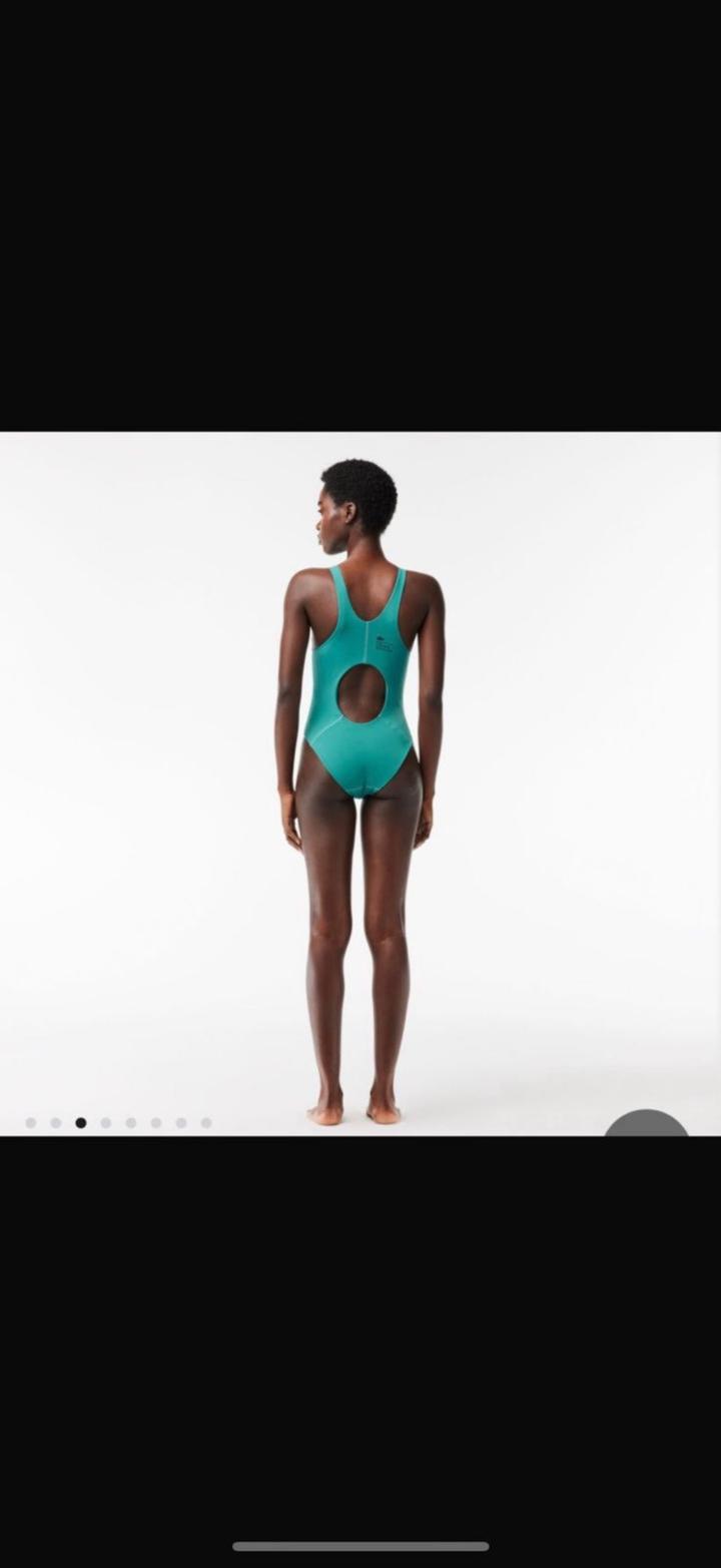 Купальник стильный Lacoste