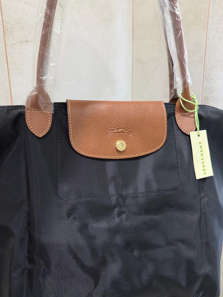 Longchamp