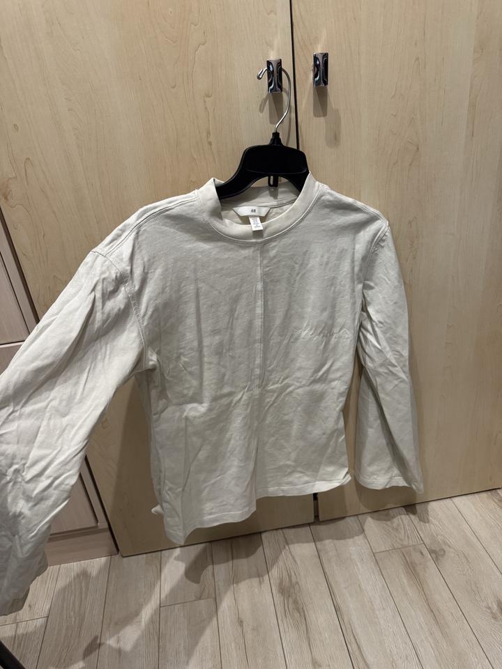 Лонгслив приталенный H&M