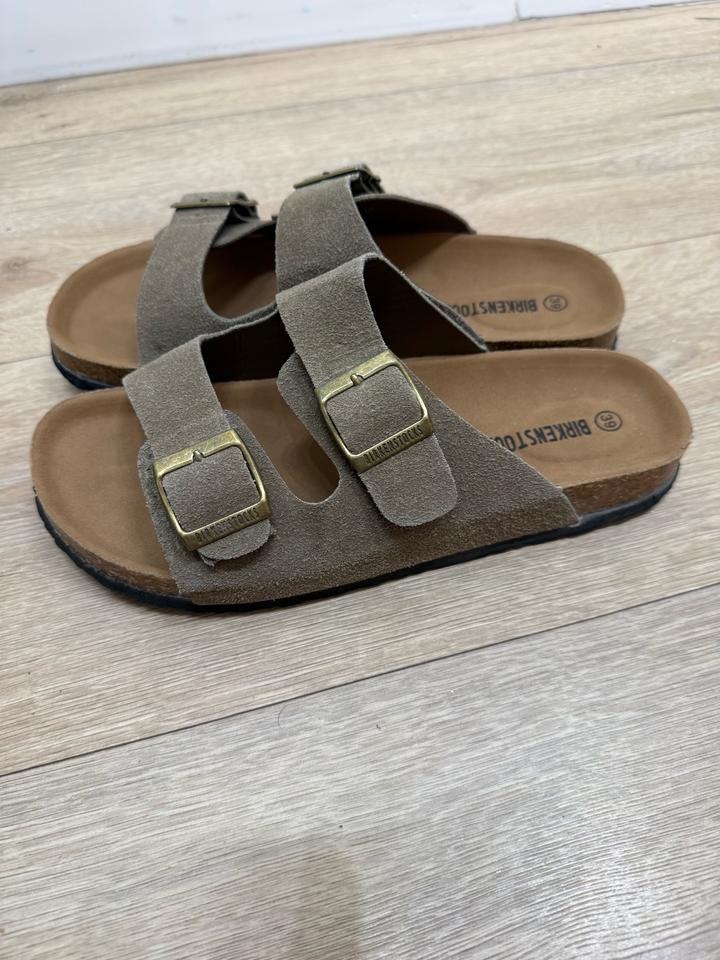 Тапочки birkenstocks