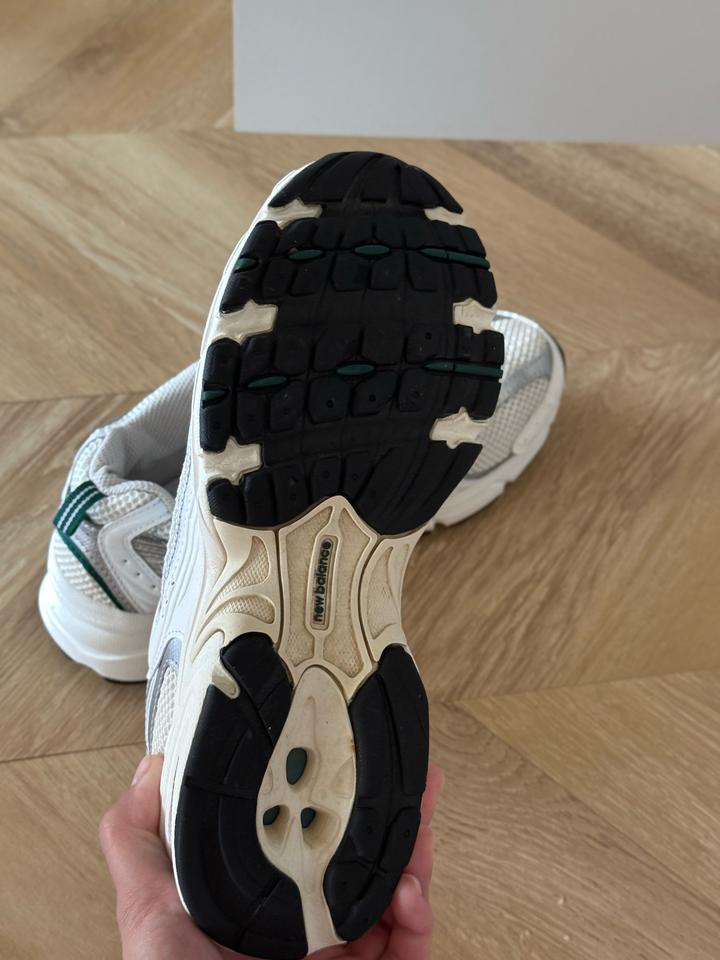 Кроссовки new balance