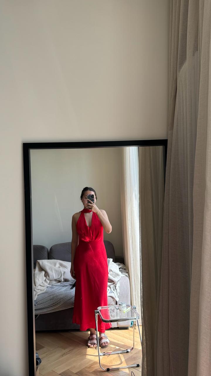 красное платье zara