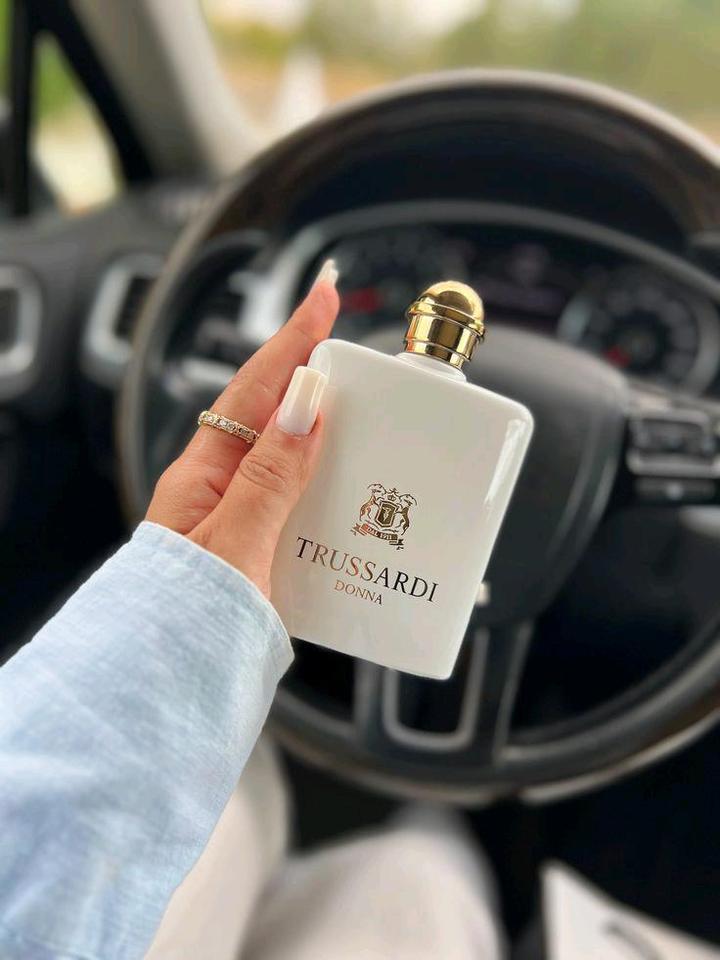 Оригинал духи 3 штуки