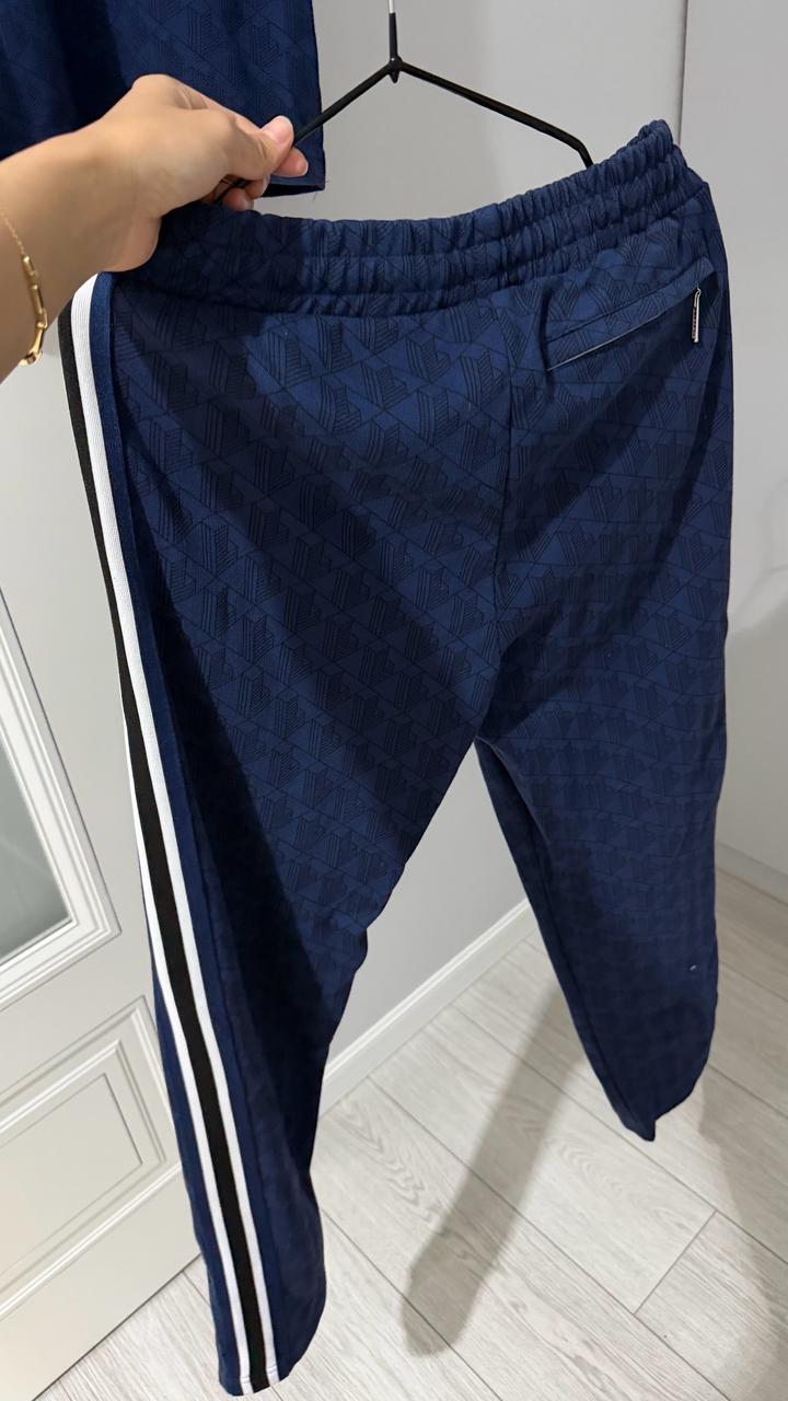 Двойка Lacoste