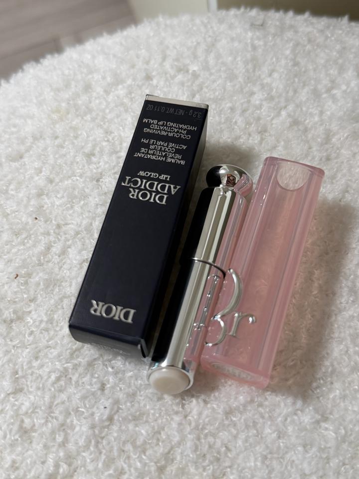 ,Dior Addict Lip Glow 🌸