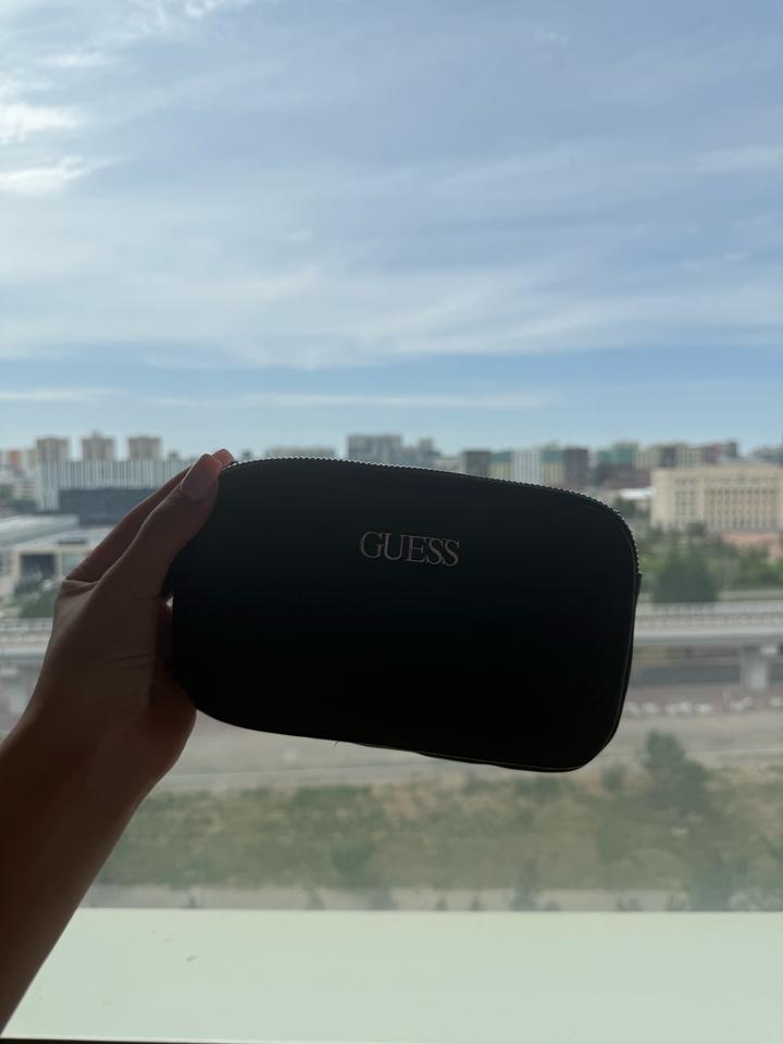 сумка Guess