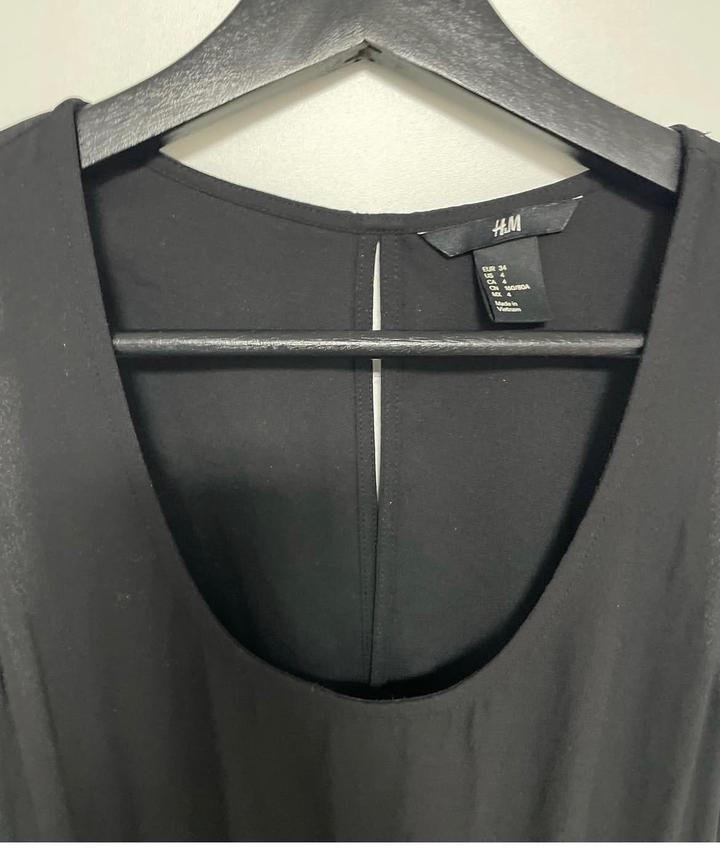 Черное платье