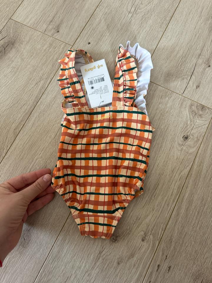 Купальник на девочку 6 мес новый